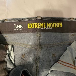 Lee Extreme Motion Jeans